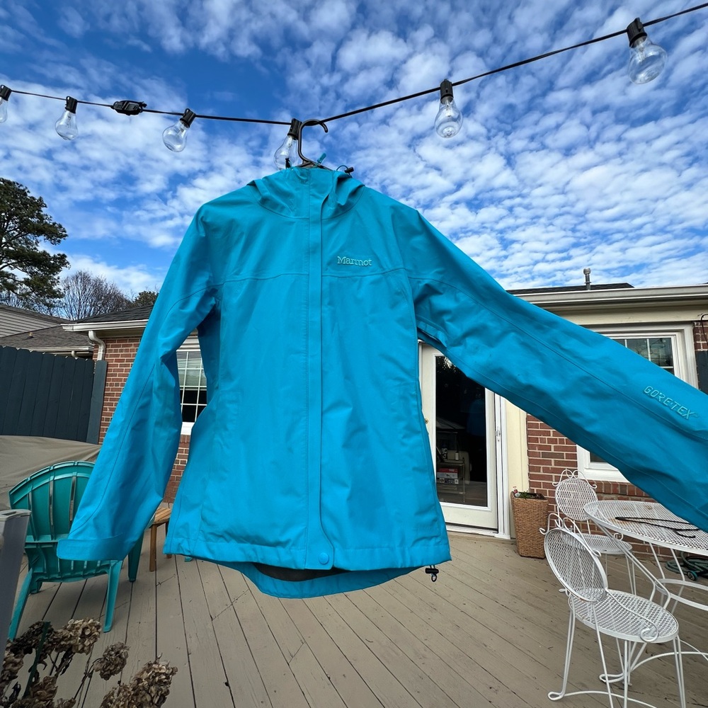 Marmot Women’s Gore-Tex Jacket, Size M